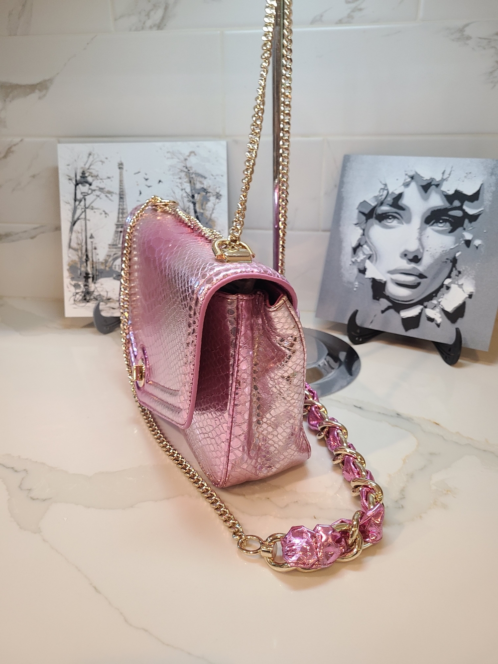 Brahmin Rosa In Rose Water Akoni Shoulder Bag Functional Turnlock Is Loose - Picture 8 of 15